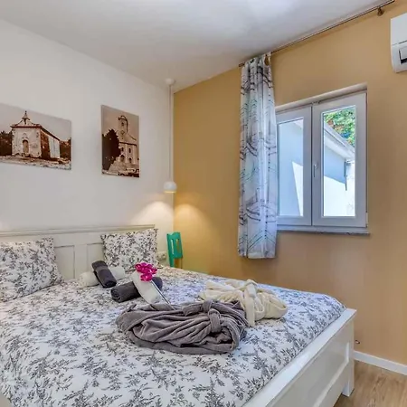 Holiday home In 39447 Hreljin